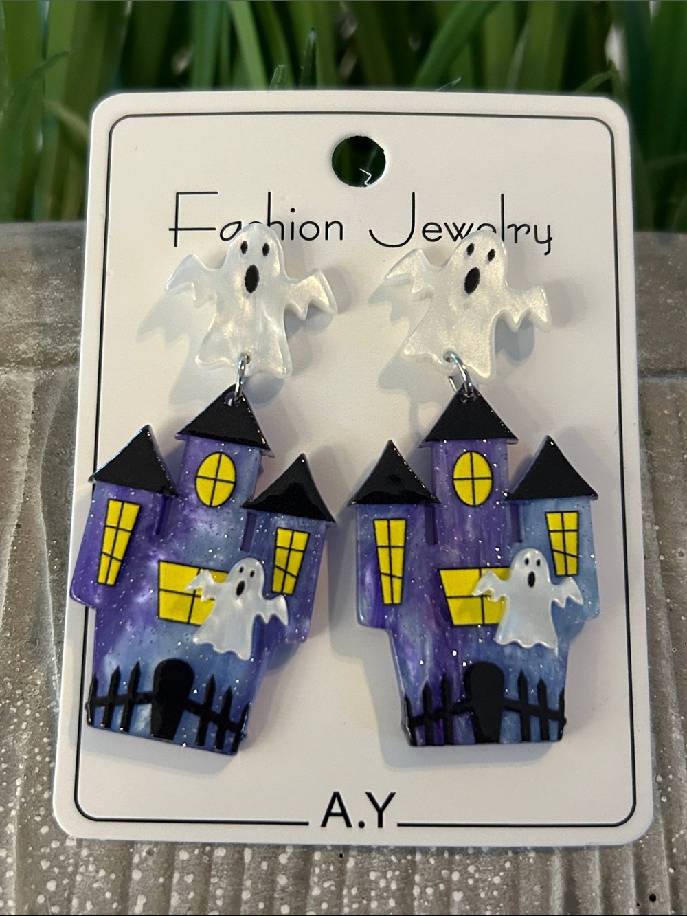 Haunted House Halloween Earrings with Ghosts NEW 3d style spooky post-back